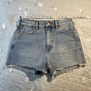 Billabong x Wrangler Showdown Denim Shorts | size 25